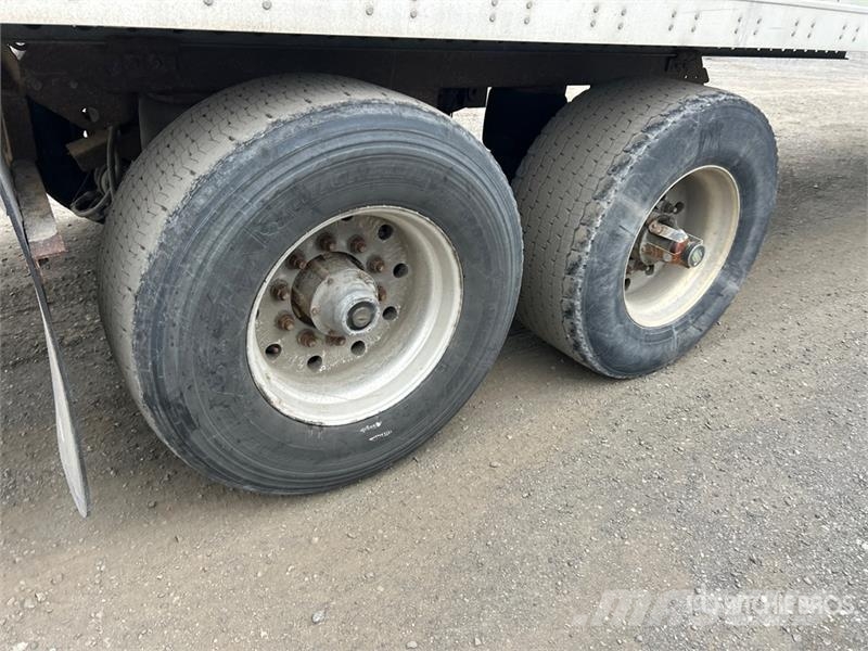 Manac 53 ft x 102 in T/A Van Trailer Прицепы-фургоны
