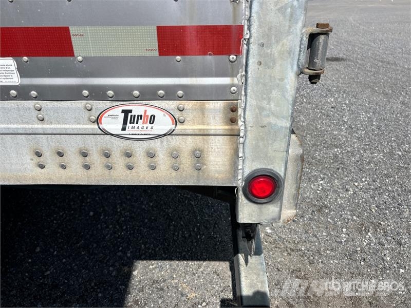 Manac 53 ft x 102 in T/A Van Trailer Cajas de remolque