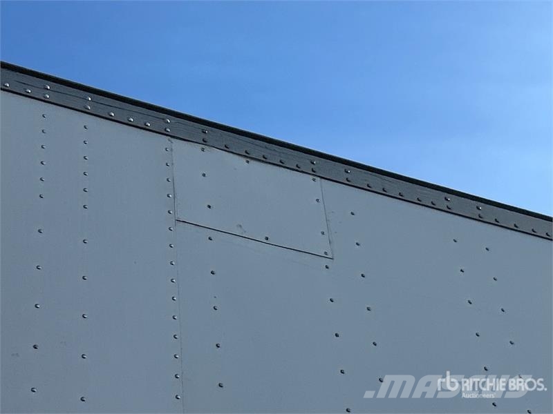 Manac 53 ft x 102 in Tri/A Van Trailer Remorque Fourgon