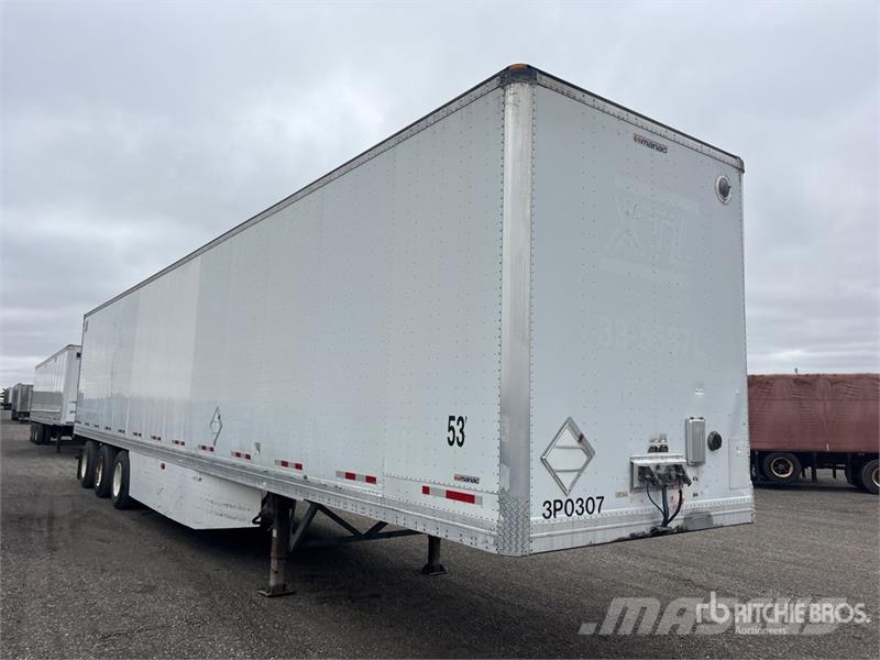 Manac 53 ft x 102 in Tri/A Van Trailer Skappåbygg
