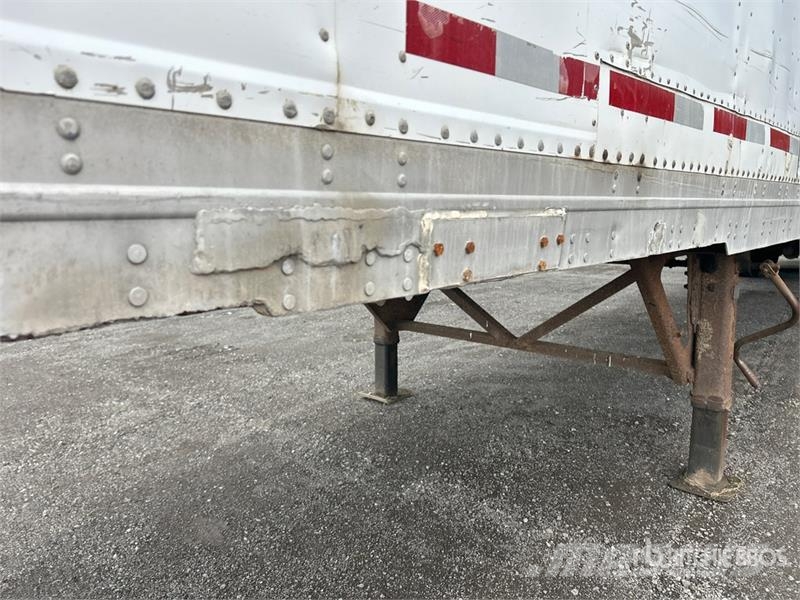 Manac 53 ft x 102 in T/A Van Trailer Cajas de remolque