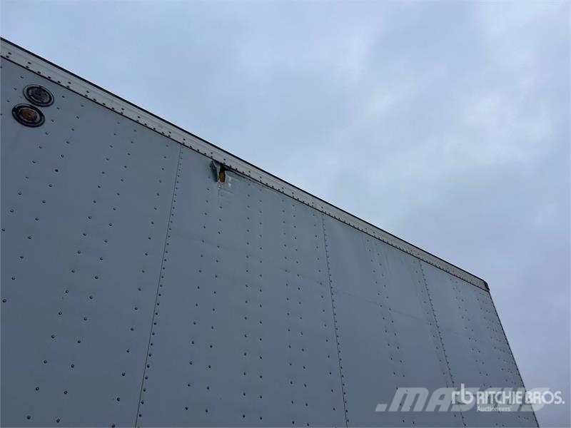 Manac 53 ft x 102 in Tri/A Refrigerated Trailer Piekabes ar temperatūras kontroli