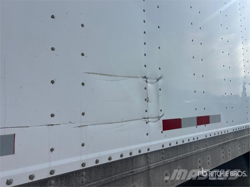 Manac 53 ft x 102 in Tri/A Van Trailer Remorque Fourgon