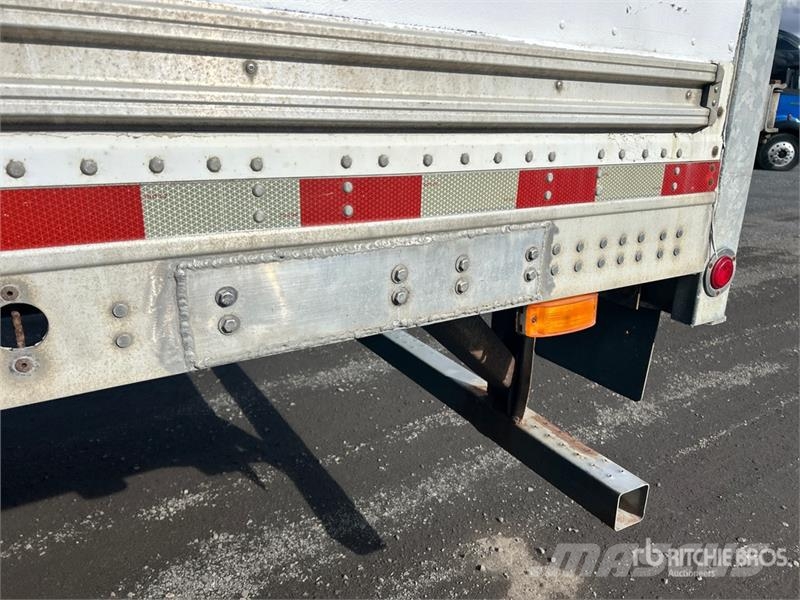 Manac 53 ft x 102 in T/A Van Trailer Прицепы-фургоны