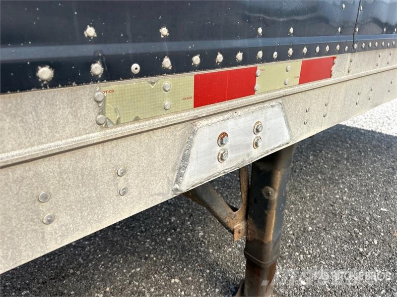 Manac 53 ft x 102 in T/A Van Trailer Cajas de remolque