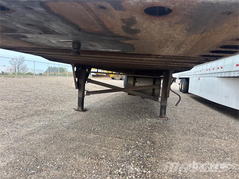 Manac 53 ft x 102 in T/A Heated Van Trailer Remorque Fourgon