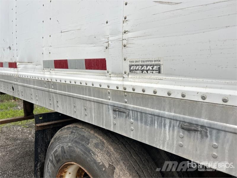 Manac 53 ft x 102 in T/A Van Trailer Cajas de remolque