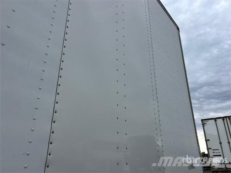 Manac 53 ft x 102 in T/A Van Trailer Прицепы-фургоны