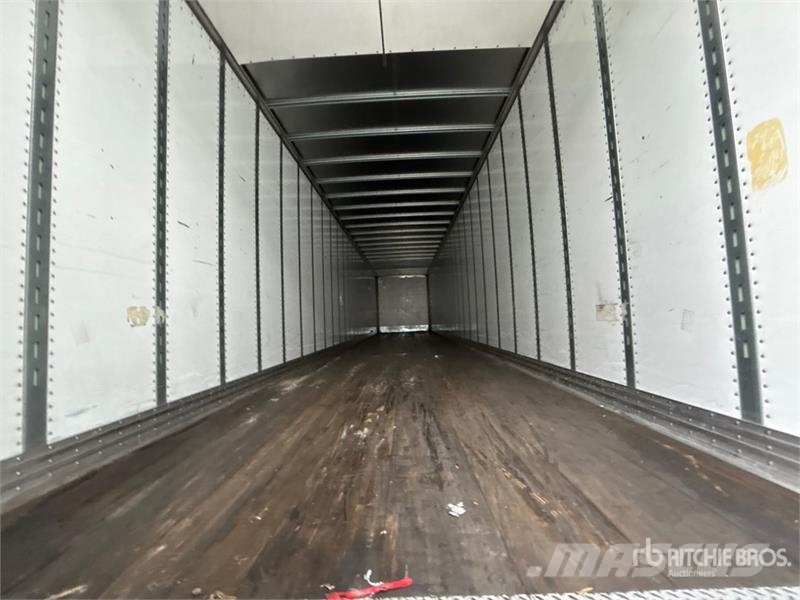 Manac 53 ft x 102 in T/A Van Trailer Прицепы-фургоны