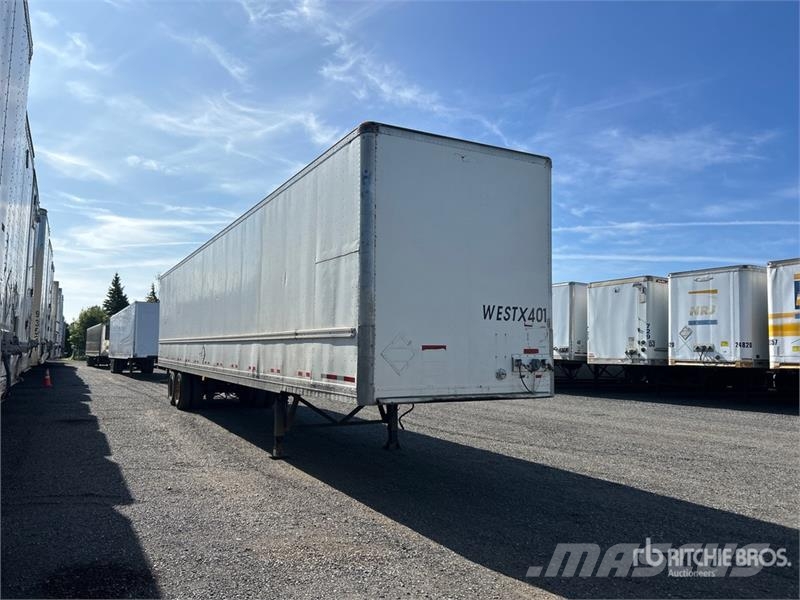 Manac 53 ft x 102 in T/A Van Trailer Rimorchi cassonati
