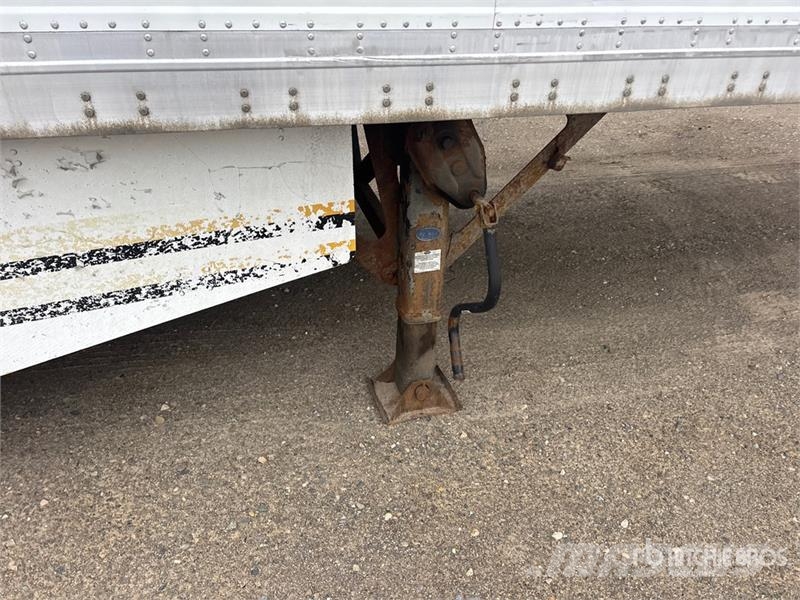 Manac 53 ft x 102 in Tri/A Van Trailer Прицепы-фургоны