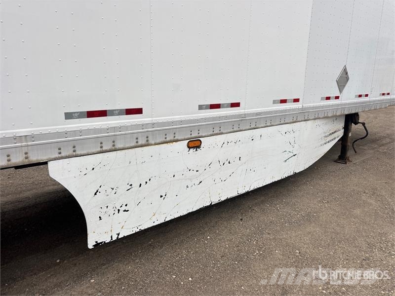 Manac 53 ft x 102 in Tri/A Van Trailer Прицепы-фургоны