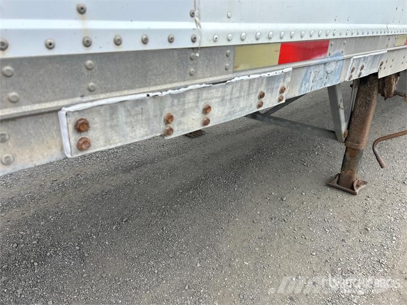 Manac 53 ft x 102 in T/A Van Trailer Прицепы-фургоны