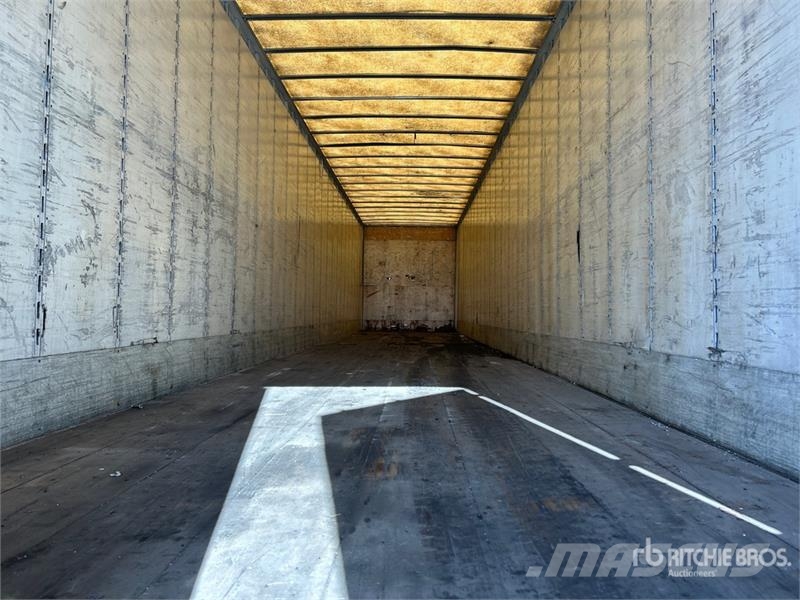 Manac 53 ft x 102 in T/A Van Trailer Rimorchi cassonati