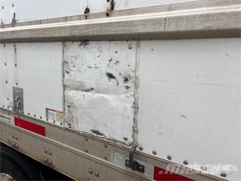 Manac 53 ft x 102 in T/A Heated Van Trailer Remorque Fourgon