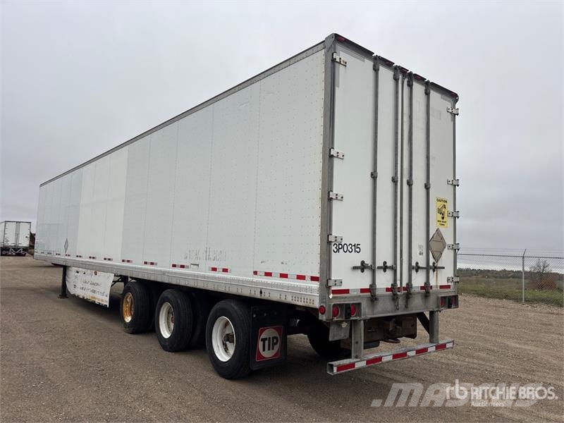 Manac 53 ft x 102 in Tri/A Van Trailer Прицепы-фургоны