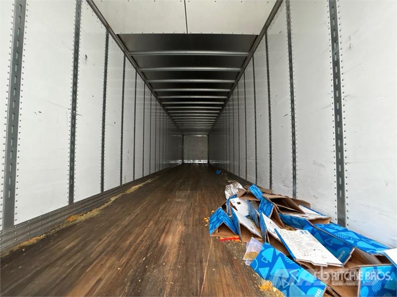 Manac 92253A811 53 ft x 102 in T/A Van Trailer Причепи-фургони