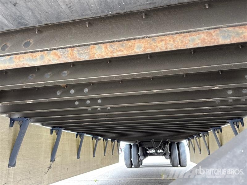 Manac 92253A811 53 ft x 102 in T/A Van Trailer Причепи-фургони