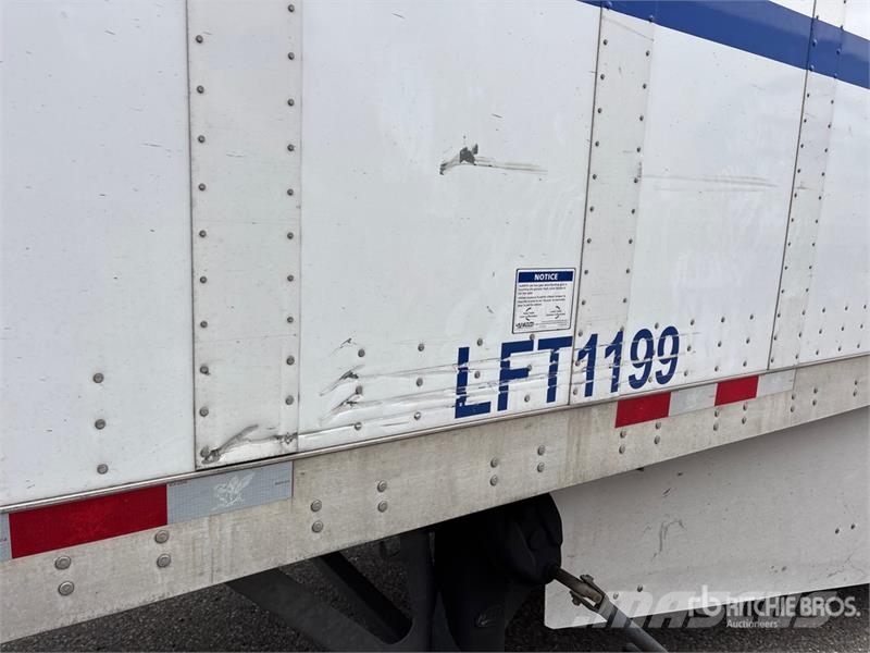 Manac 92253A811 53 ft x 102 in T/A Van Trailer Причепи-фургони