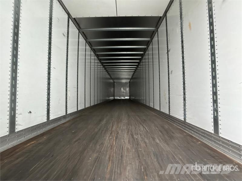 Manac 92253A811 53 ft x 102 in T/A Van Trailer Причепи-фургони