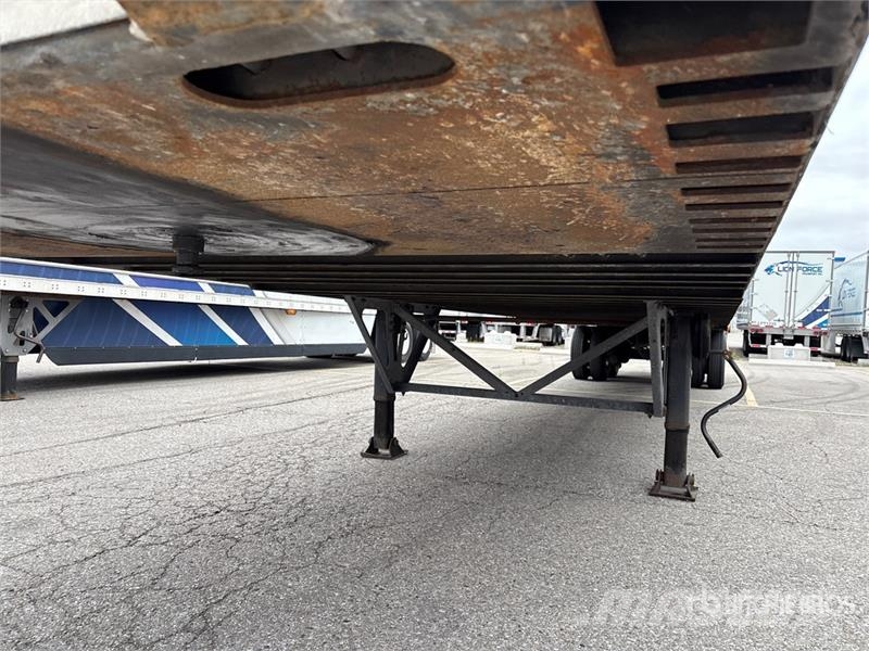 Manac 92253A811 53 ft x 102 in T/A Van Trailer Причепи-фургони