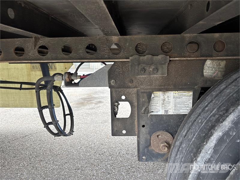 Manac 92253A811 53 ft x 102 in T/A Van Trailer Прицепы-фургоны