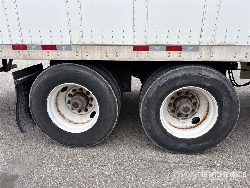 Manac 92253A811 53 ft x 102 in T/A Van Trailer Прицепы-фургоны