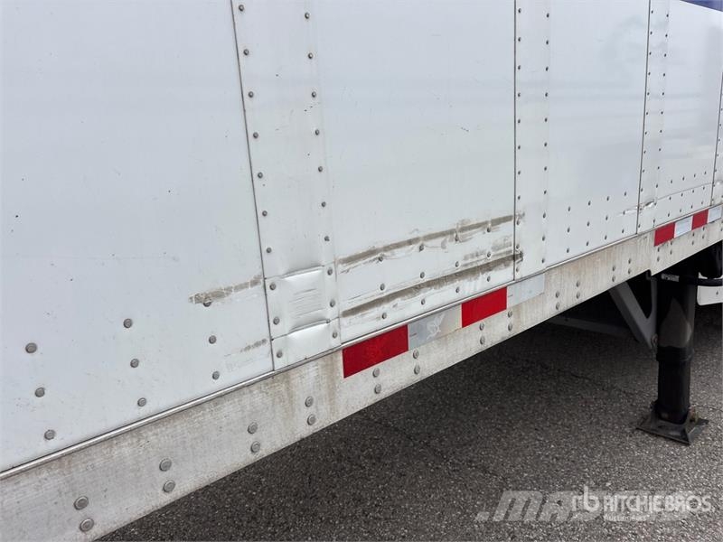 Manac 92253A811 53 ft x 102 in T/A Van Trailer Причепи-фургони
