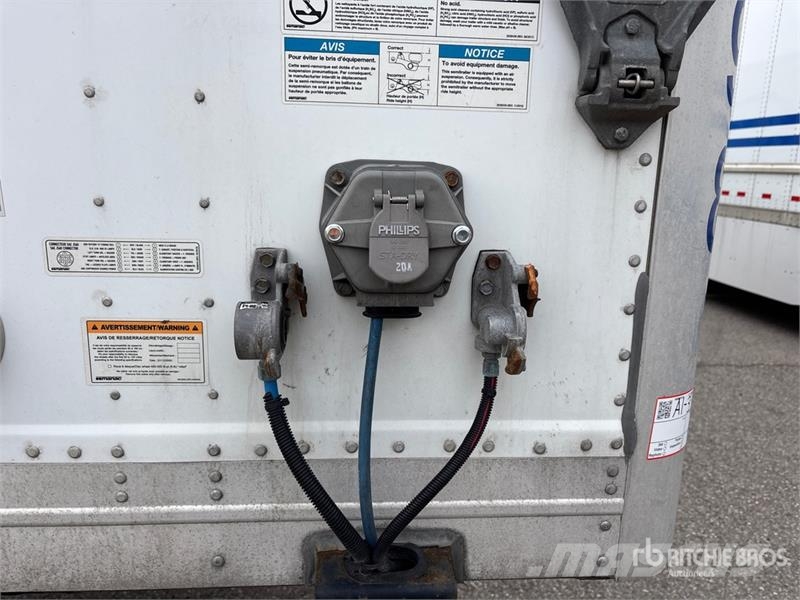 Manac 92253A811 53 ft x 102 in T/A Van Trailer Причепи-фургони
