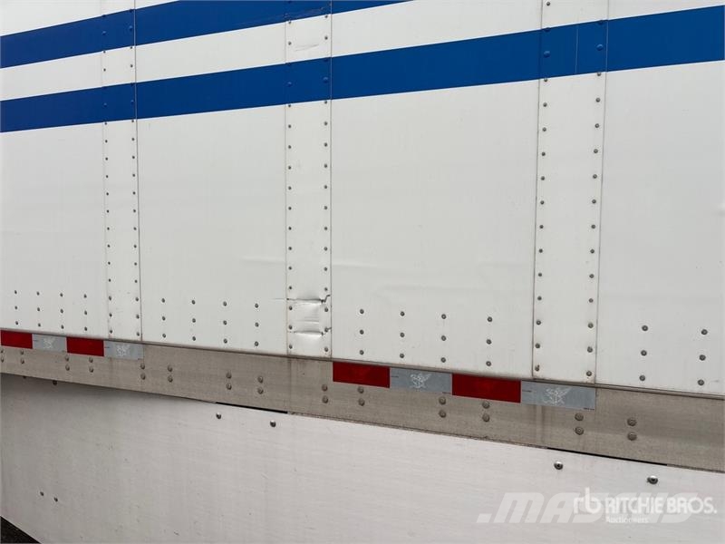 Manac 92253A811 53 ft x 102 in T/A Van Trailer Причепи-фургони