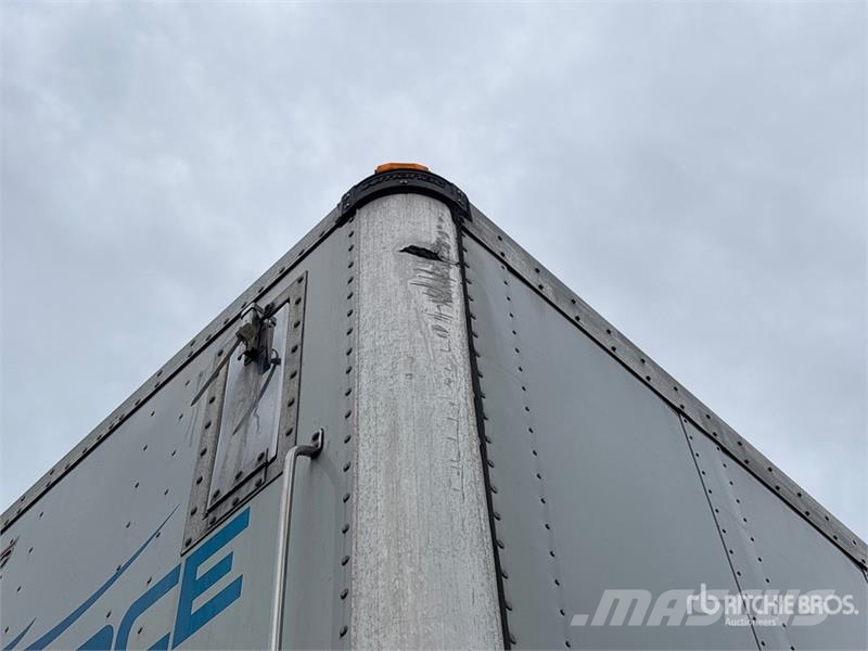 Manac 92253A811 53 ft x 102 in T/A Van Trailer Прицепы-фургоны
