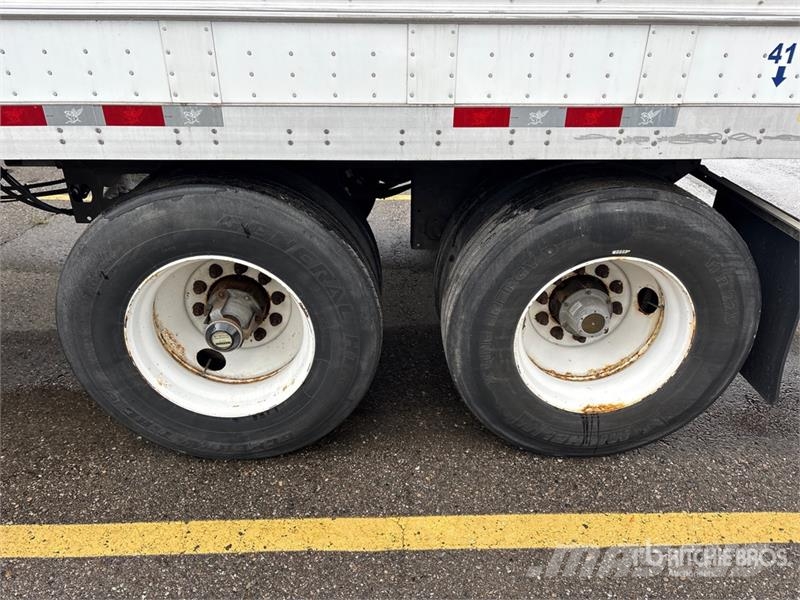 Manac 92253A811 53 ft x 102 in T/A Van Trailer Dengtos priekabos