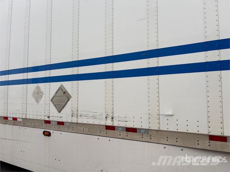 Manac 92253A811 53 ft x 102 in T/A Van Trailer Прицепы-фургоны