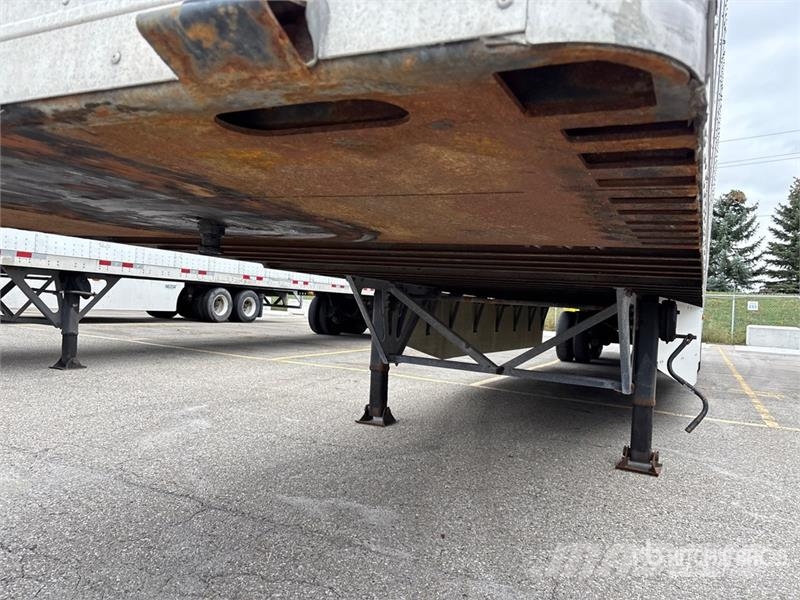 Manac 92253A811 53 ft x 102 in T/A Van Trailer Причепи-фургони