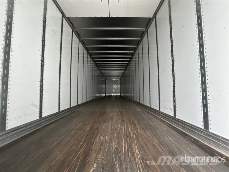Manac 92253A811 53 ft x 102 in T/A Van Trailer Причепи-фургони