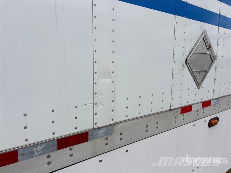 Manac 92253A811 53 ft x 102 in T/A Van Trailer Прицепы-фургоны