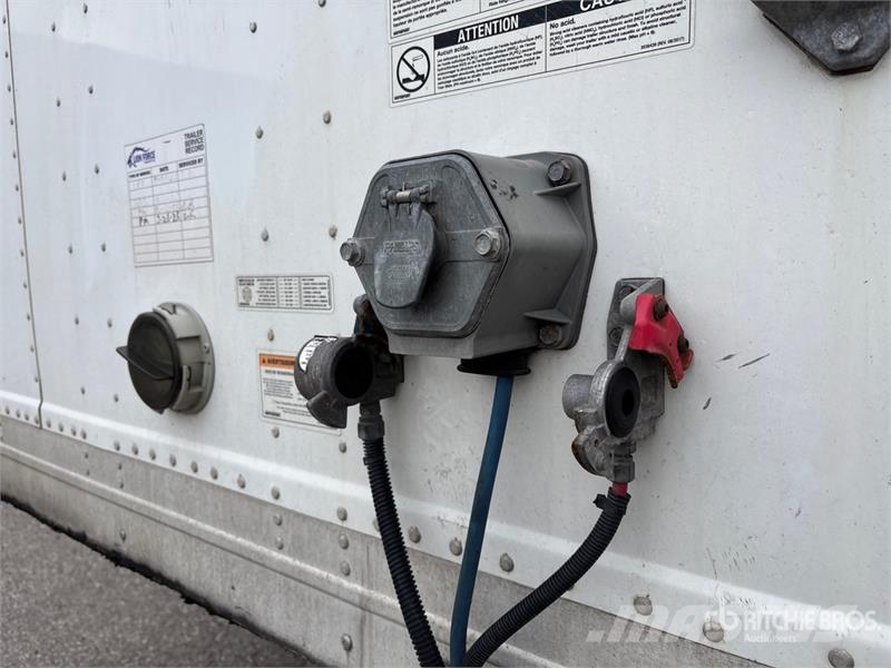Manac 92253A811 53 ft x 102 in T/A Van Trailer Причепи-фургони