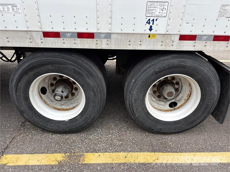 Manac 92253A811 53 ft x 102 in T/A Van Trailer Furgoonhaagised