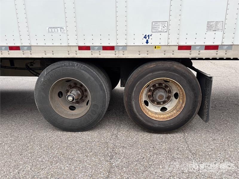 Manac 92253A811 53 ft x 102 in T/A Van Trailer Прицепы-фургоны