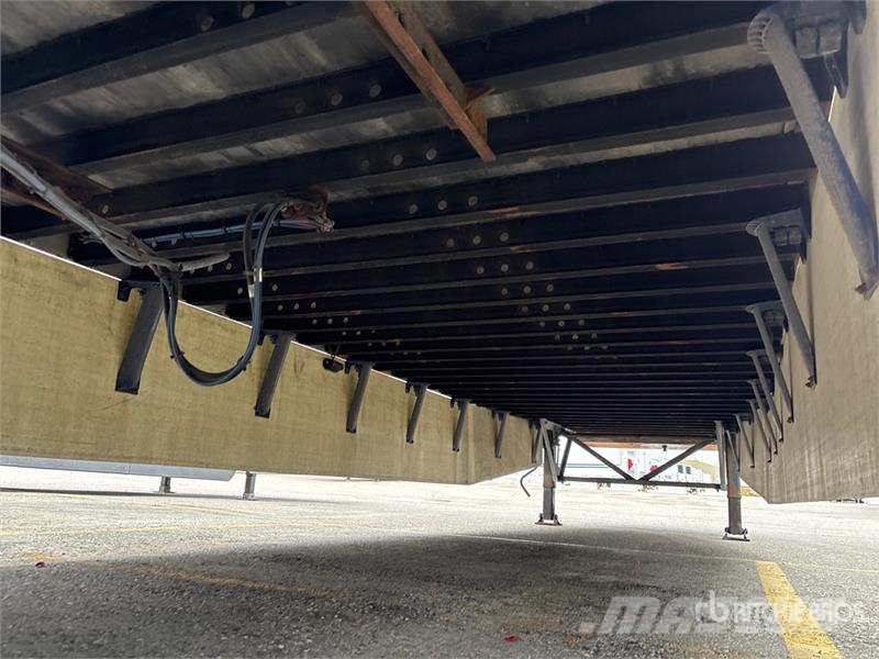 Manac 92253A811 53 ft x 102 in T/A Van Trailer Причепи-фургони