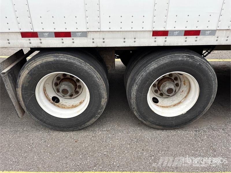 Manac 92253A811 53 ft x 102 in T/A Van Trailer Skappåbygg