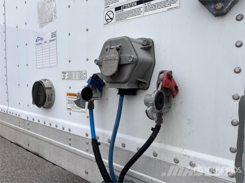 Manac 92253A811 53 ft x 102 in T/A Van Trailer Причепи-фургони
