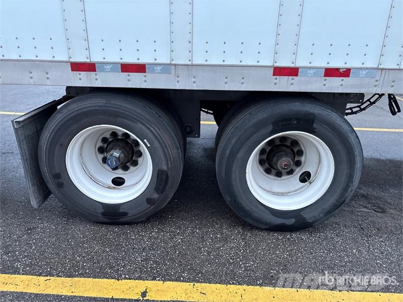 Manac 92253A818 53 ft x 102 in T/A Van Trailer Van Body Trailers