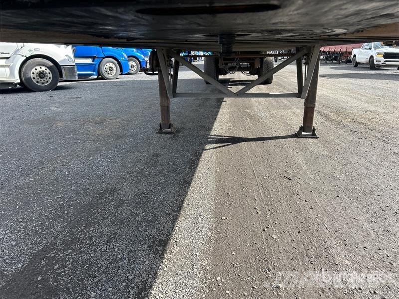Manac 94248 48 ft x 102 in T/A Van Trailer Прицепы-фургоны