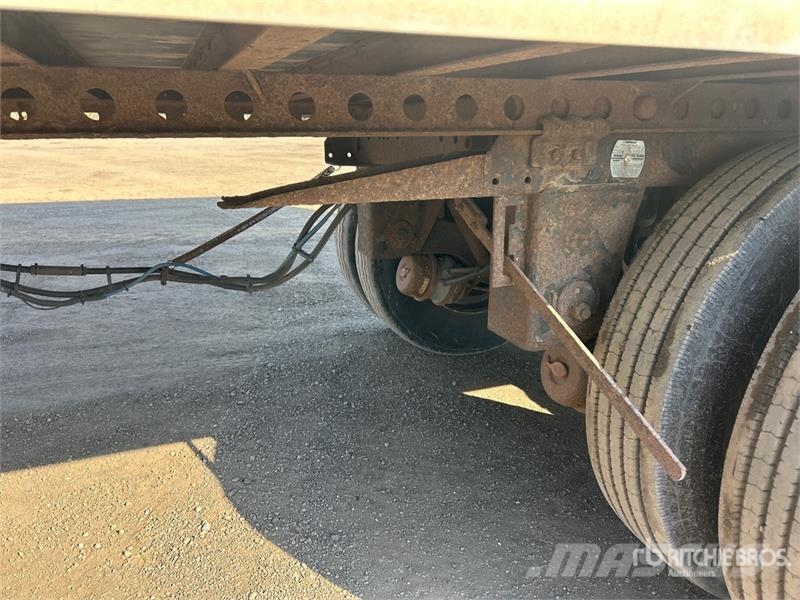 Manac 94253 53 ft x 102 in T/A Van Trailer Прицепы-фургоны