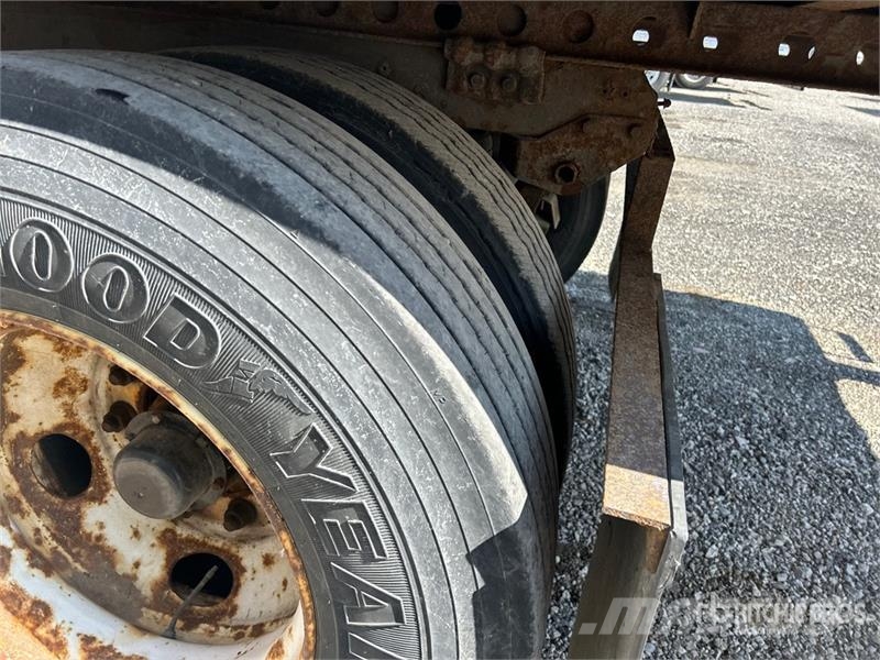 Manac 94253010 53 ft x 102 in T/A Van Trailer Cajas de remolque