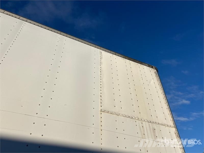 Manac 94253101 53 ft x 102 in T/A Van Trailer Skappåbygg