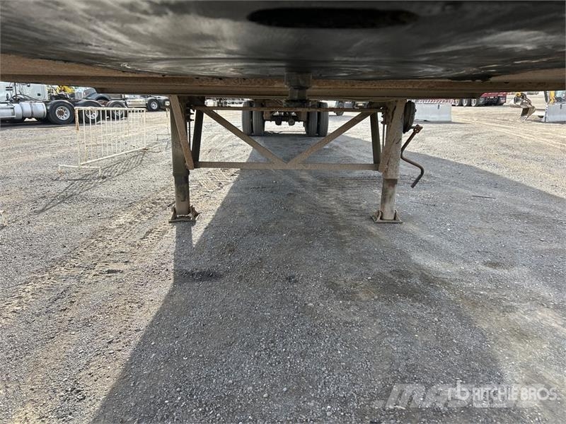 Manac 94353005 53 ft x 102 in T/A Van Trailer Fast kasse