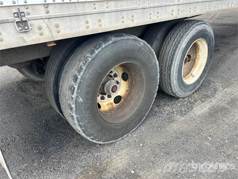 Manac 94353005 53 ft x 102 in T/A Van Trailer Fast kasse