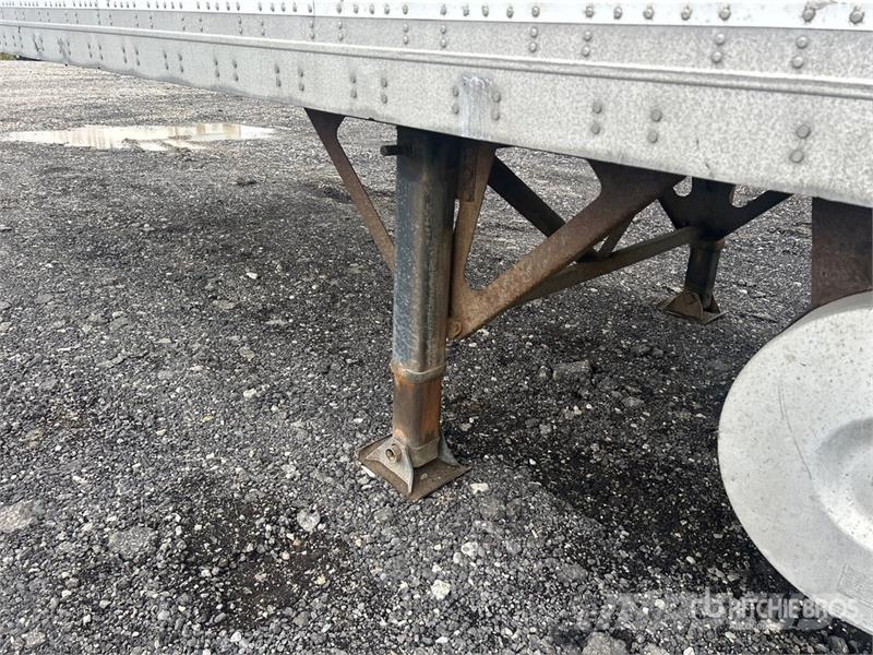 Manac 94353105 53 ft x 102 in Tri/A Heated Van Trailer Прицепы-фургоны